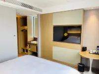 VX Hotel (Lianyungang Haiyang Daxue Julong Road Hotel) - 3-Star