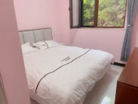 北京尋常人家民宿 玫瑰亭附近的飯店