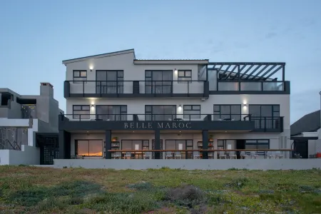 Belle Maroc Отели в г. Блубергстранд