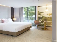 The Quarter Ploenchit by UHG Hotels near Central Embassy