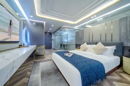Chongqing Yunmu Lijin High-altitude River View Hotel (Jiefangbei Raffles City Branch)