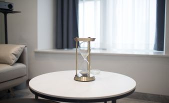 Zigong Shiyi Hotel (Huashang International City)