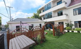 Near Youshe Homestay, Chongming, Shanghai - Housity