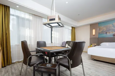 Vienna International Hotel (Yunmeng Longgang Road)