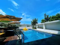 Floral Hotel · Qiandao Lake Cai Jiu Small Collection Homestay - สระว่ายน้ำส่วนตัว