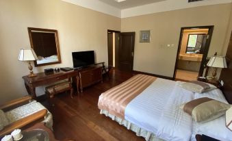 Yichun Lindu Hotel