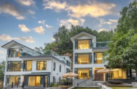 Laojun Mountain Tingxi valley ecological homestay