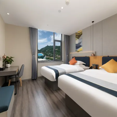 Ruiboyun Hotel (Yan'an Baotashan Wanda Plaza)