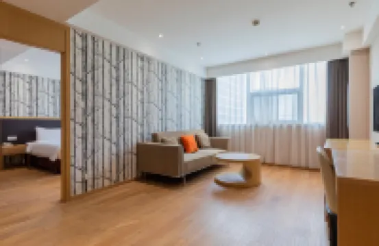 Starway Hotel (Suzhou Shishan Road Gaoxin Plaza) Hotels in Suzhou