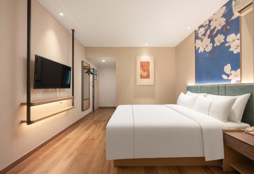 Jinjiang Inn (Shanghai Zhihui Yuan Qu Hulan Road Metro Station) Hotel Overview