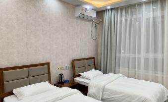 Orange Hotel
