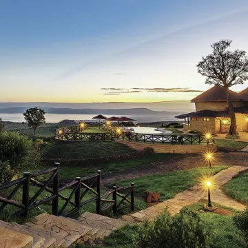 LAKE NAKURU SOPA LODGE