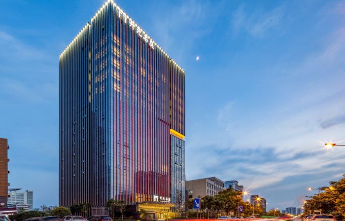 Pingdingshan Pingfa Maison New Century Hotel