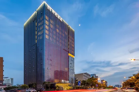 Pingdingshan Pingfa Maison New Century Hotel