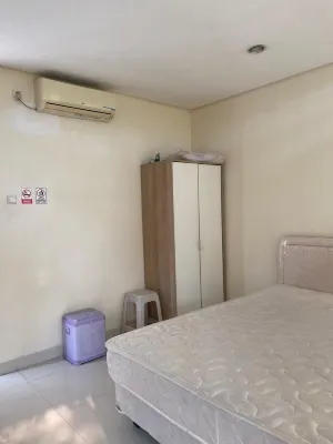 OYO 93370 Lot Thirty Six Hotel a Rawalumbu