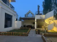 麗疆往事民宿（特克斯八卦城離街店）