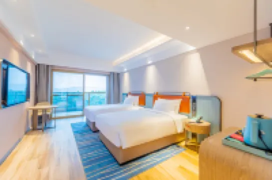 โรงแรมอีชาร์ม (พิพิธภัณฑ์ดินแดนฟอสซิล เขตทัศนียภาพทะเลสาบฟูเซียน เฉิงเจียง)