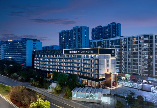 郑州会展中心商都路亚朵酒店外景图