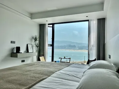 Chaoyin Island Hostel