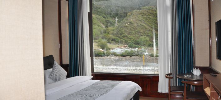 Ka'ersa Homestay Hotels in Baiyu