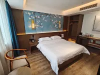 Vienna Hotel (Guangzhou Huadu Sunac Resort Snow Miracle) فنادق في قوانغجو