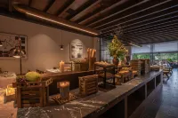 Yunjia Hotel Отели в г. Люпаньшуй