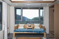Wudangshan Prince Courtyard Homestay (Prince Slope Scenic Area)
