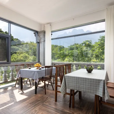 Lushan Pillow Liushan South B&B