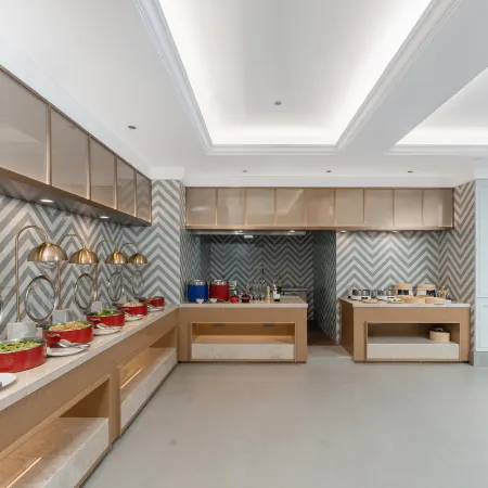 Vienna Hotel (Wenzhou Wencheng Happiness Building)