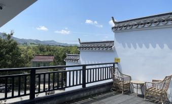 Shuanglu pavilion