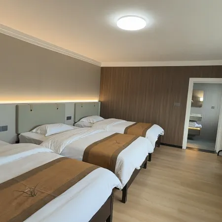 Xiaojia Biyu Business Hotel
