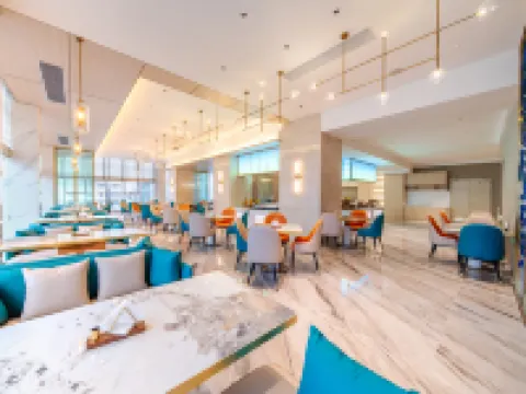 Elegant Hotel（Maoming Huazhou Branch） Hotels in Huazhou