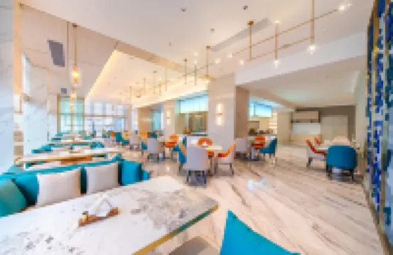 Elegant Hotel（Maoming Huazhou Branch）