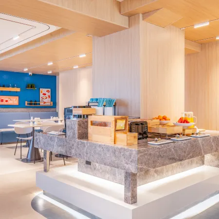 Homeinn Hotel (Handan East Railway Station Taiji Road)