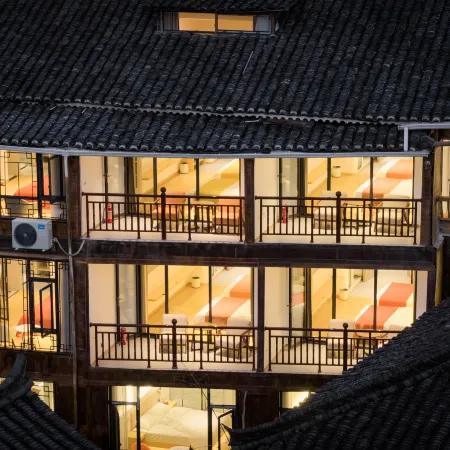 Shanheju View Homestay (Observation Deck Branch, Xijiang Qianhu Miao Village)