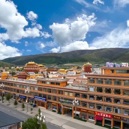 Yilong Anyun Hotel (Aba Prefecture Aba County Saige Temple)
