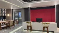 Hua Lake Tianmou Resort Grand Hotel (Hua Lake Visitor Center) - Park Yeri