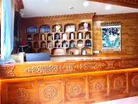 Zha Ga Na Caiyuan Homestay - 2 ดาว