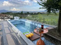 Xianju Yin Xin Stone House Homestay - Private Pools