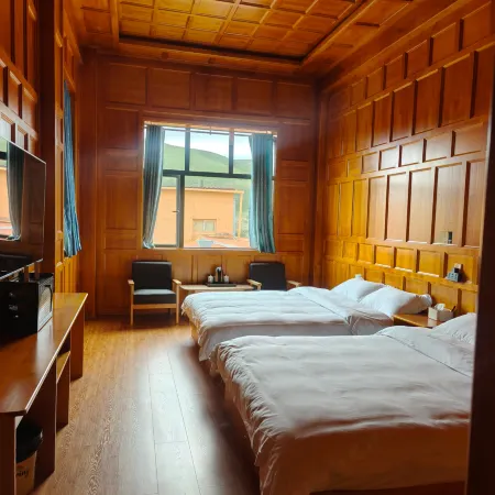 Qiongding Lianze Homestay