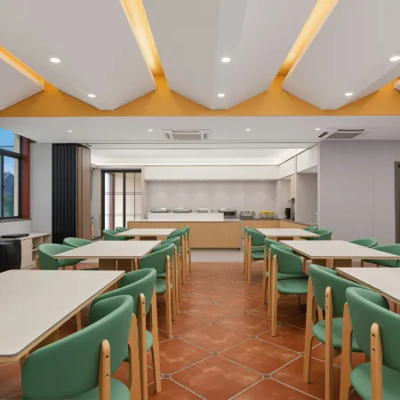Meichen Hotel (Beilun Xiaogang)