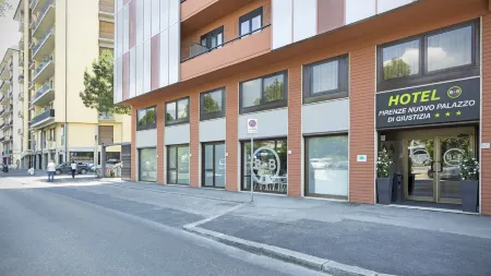 B&B Hotel Firenze Nuovo Palazzo di Giustizia Отели рядом с достопримечательностью «Вилла Кастелло»