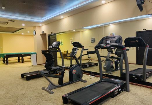 3. 쿤밍 진지앙 호..