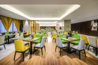 Hampton by Hilton Chongqing Jiangbei Guanyinqiao Pedestrian Street Hotels in Chongqing