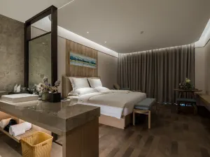 Yucheng Chunsanli Art Holiday Hotel