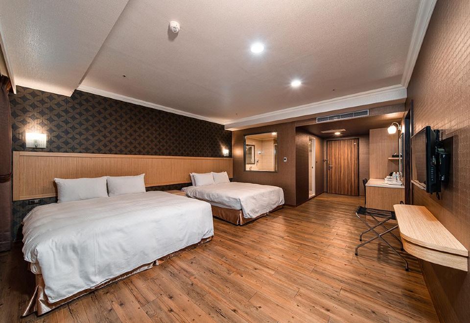 4. 피쉬 호텔-핑둥..