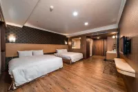 Fish Hotel Pingtung Hotels in Sherding Nature Park