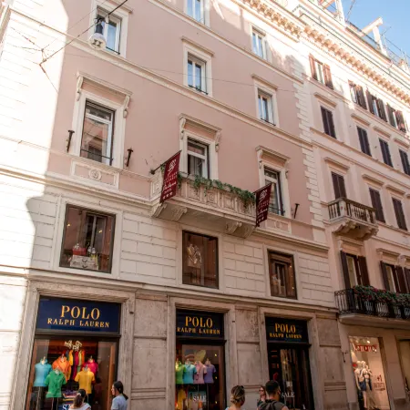 Boutique Centrale Palace Hotel Отели рядом с достопримечательностью «Улица ди Рипетта»