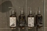 DeXin JunTing Hotel (Wenzhou South Railway Station Yintai Department Store Branch)