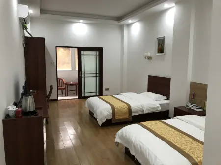 Zhengsheng Building Hotel Отели в г. Сишуй